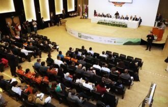 tce-am-reune-especialistas-e-g