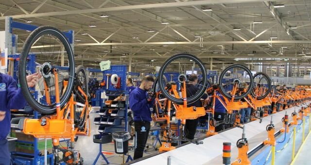 abraciclo-industria-de-bicicletas-produz-355-mil-unidades-no-semestre-1