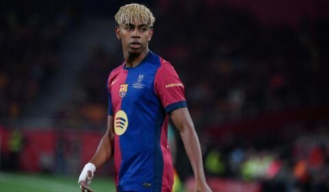 barcelona-yamal-negocia-renova