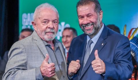 carlos-lupi-pede-demissao-do-m