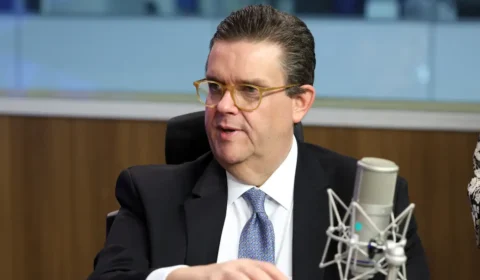 ladrao-entrou-no-inss-no-gover