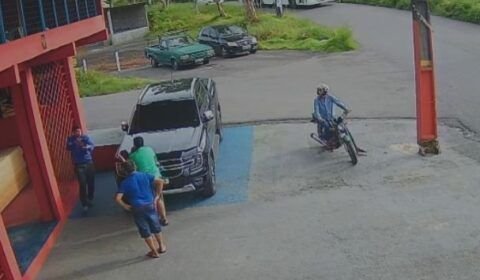 ladroes-agem-em-madeireira-e-d