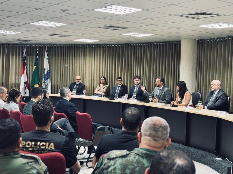 pf-realiza-simposio-com-foco-n