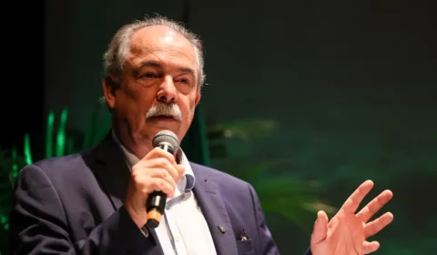 presidente-do-bndes-propoe-tax