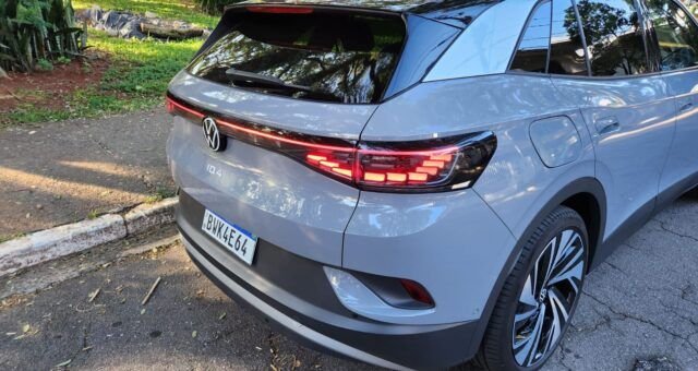 volkswagen-id-4-mostra-forca-e