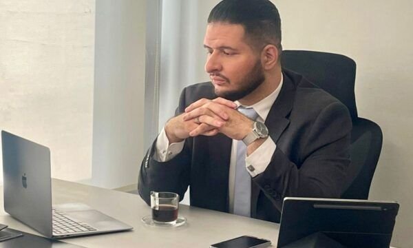 lucas-harles-advogado-empresarial