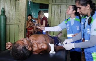 radis-259_reportagem_saudue-indigena_por-que-a-situacao-dos-yanomami-nao-mudou_2