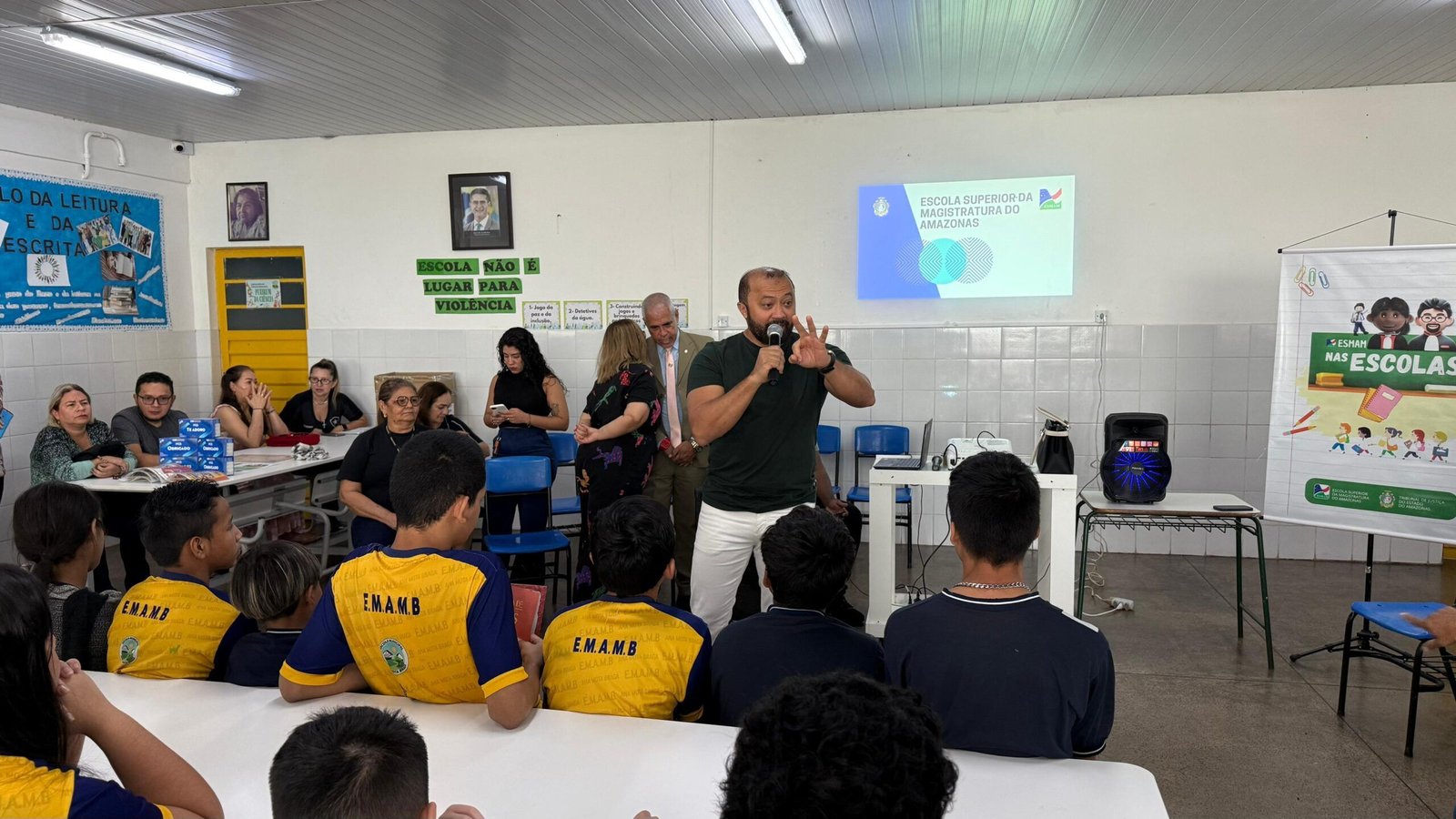 alunos-do-ensino-fundamental-d