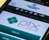 banco-central-anuncia-o-pix-au