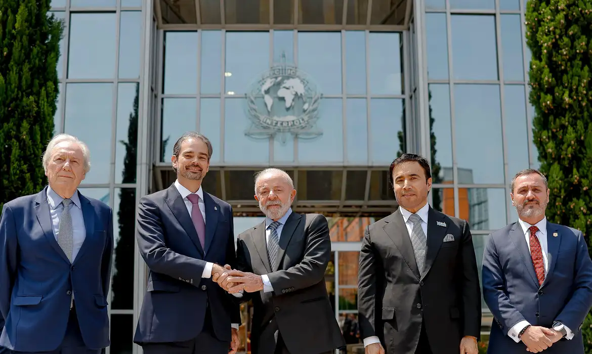 brasil-e-interpol-vao-ampliar-