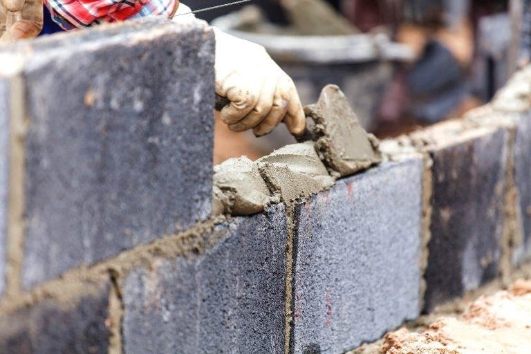 construcao-civil-tem-leve-aume