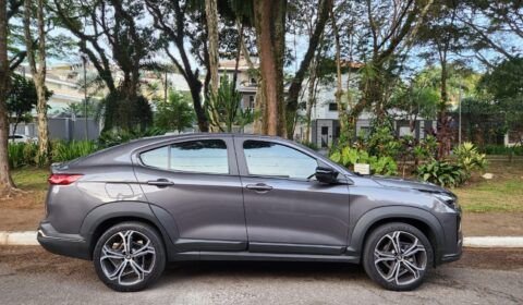 fiat-fastback-2025-hibrido-ofe