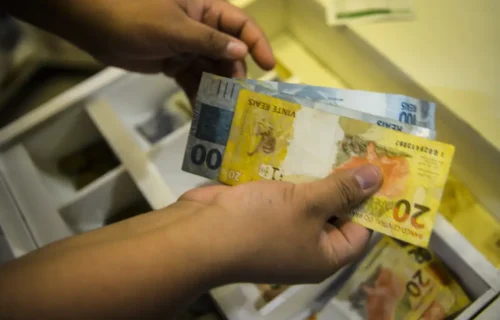 mercado-eleva-previsao-de-expa