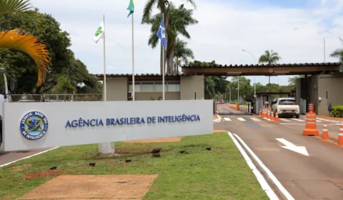 pf-indicia-jair-bolsonaro-e-ra