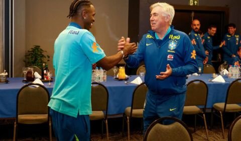 selecao-brasileira-se-apresent