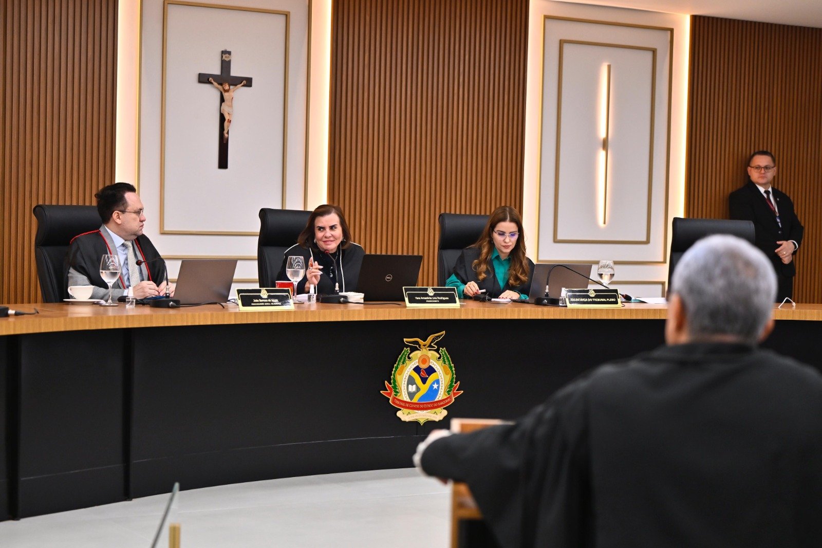 tce-am-adota-novo-formato-para
