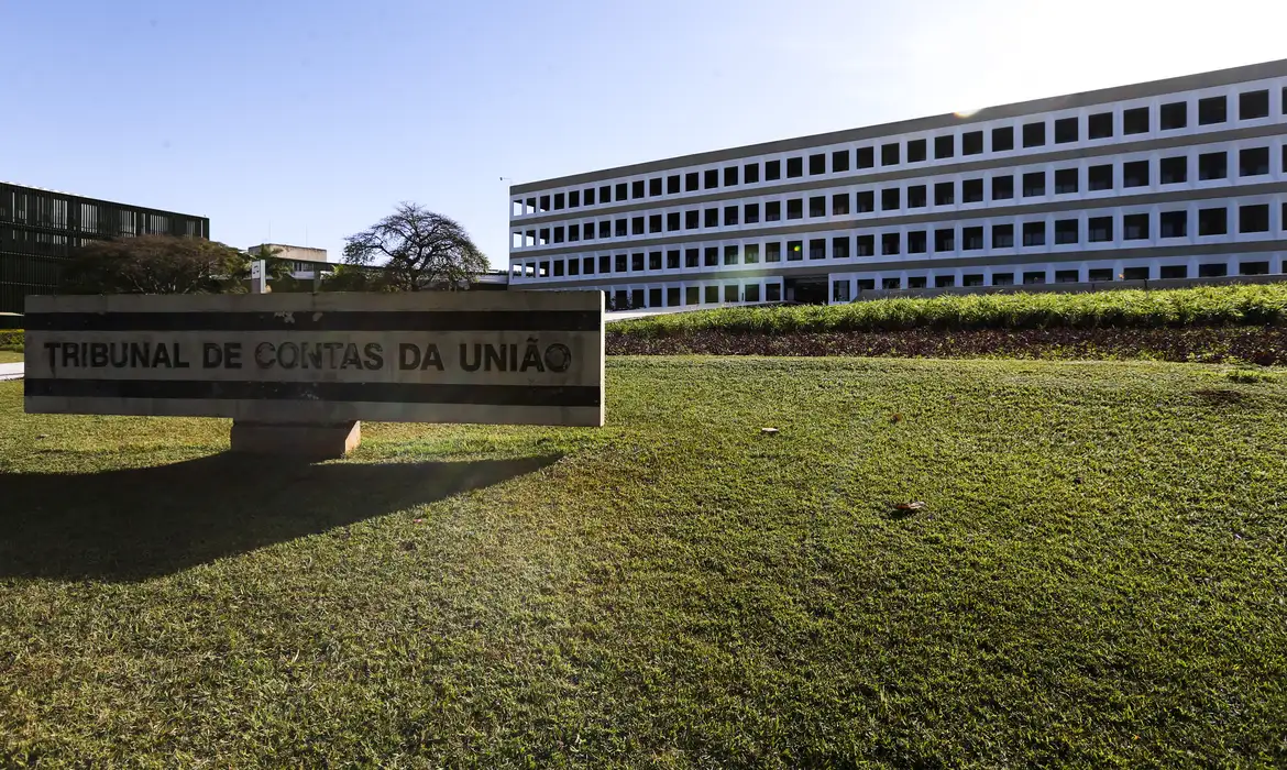 tcu-aprova-com-ressalvas-conta