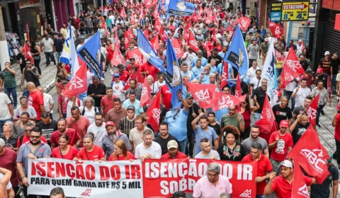 Movimentos populares lançam carta e plebiscito por justiça tributária