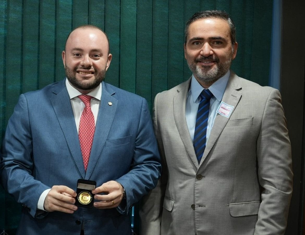 deputado-fausto-junior-recebe-