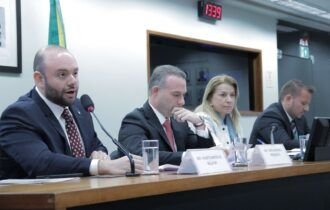 fausto-diz-que-desistencia-de-