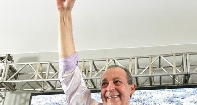 omar-aziz-lidera-todos-os-cena