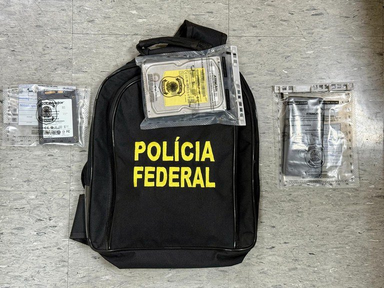 pf-cumpre-mandado-de-busca-em-