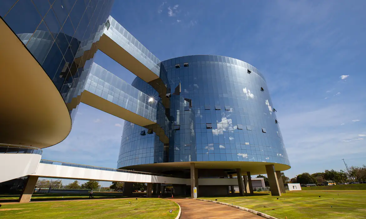 pgr-diz-que-recebeu-com-assomb