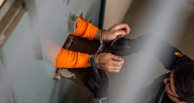 projeto-que-proibe-saida-tempo