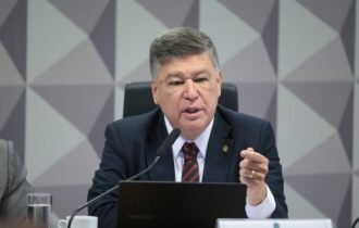 Presidente da CPMI do INSS determina prisão em flagrante do depoente Rubens Oliveira Costa