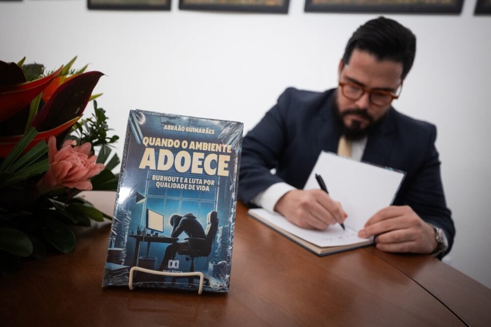 advogado-lanca-livro-quando-o-