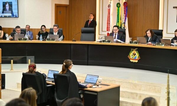 pleno-do-tce-am-multa-presiden