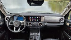 tank-300-2026-tem-conforto-tracao-potencia-e-conducao-hibrida-inteligente-divulgacao-8-2