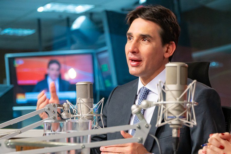 e89cdc30-513c-4c63-8d23-264271f52a0c