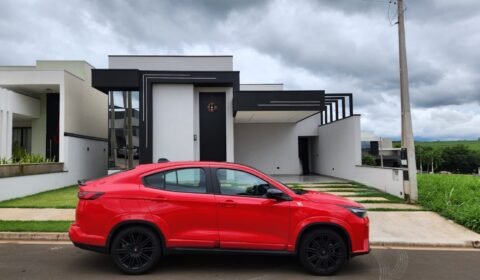 fastback-cresce-no-mercado-e-ganha-leitura-esportiva-na-versao-abarth-sergio-dias-10