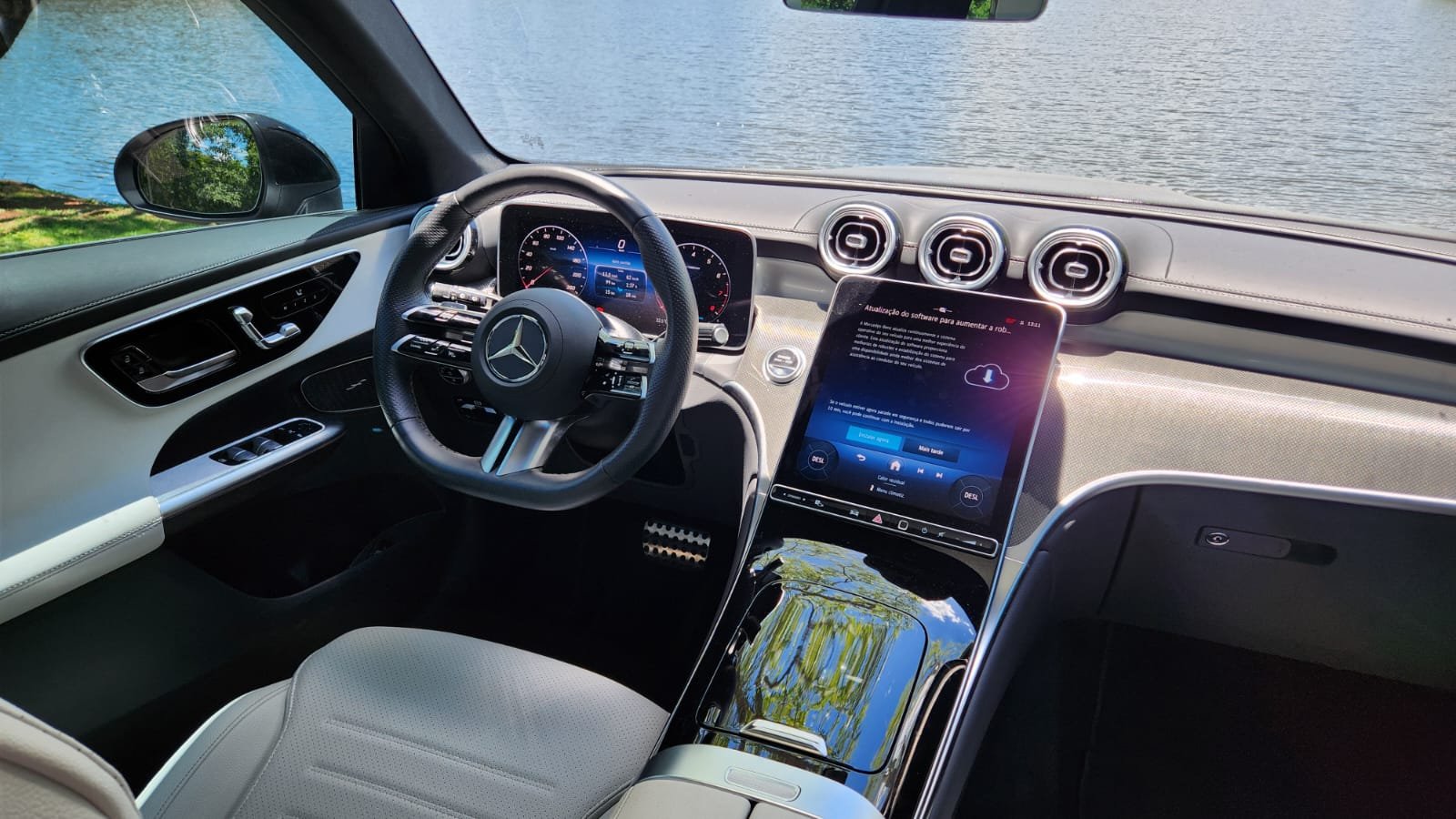 mercedes-benz-glc-300-4matic-a