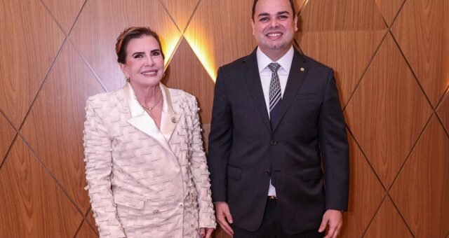 roberto-cidade-prestigia-cerim