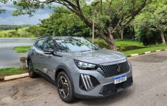 peugeot-aposta-na-tecnologia-hibrida-e-amplia-vendas-da-linha-2008-2026-sergio-dias-20