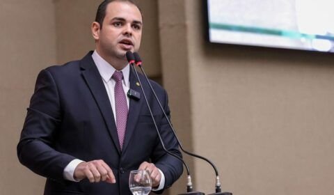 roberto-cidade-reforca-lei-que