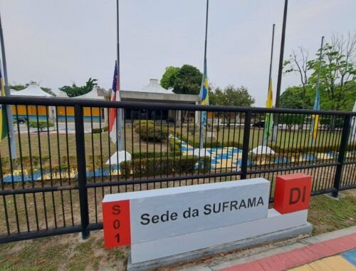 Empresas chinesas conhecem potencial da Zona Franca de Manaus para integrar cadeia de veículos elétricos