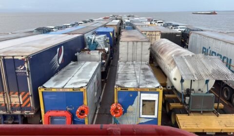 Carreta Digital navega pelo Rio Amazonas e leva qualificação profissional gratuita a Roraima