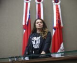 Alessandra Campelo protocola pacote de projetos para fortalecer prevenção à violência contra a mulher no Amazonas