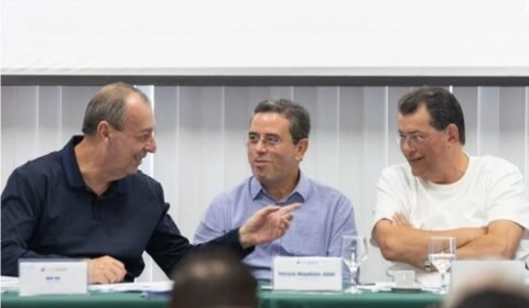 omar-aziz-reforca-apoio-ao-coo