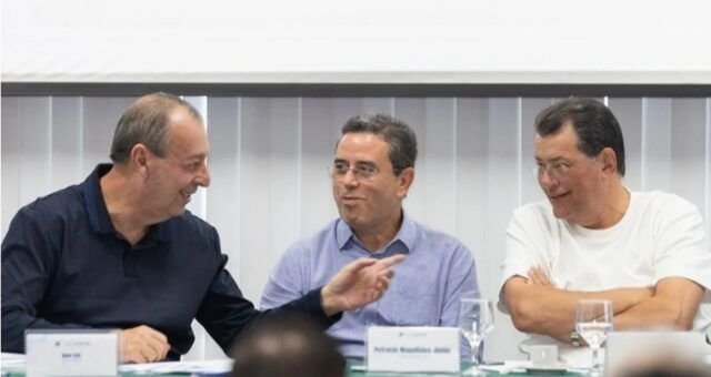 omar-aziz-reforca-apoio-ao-coo