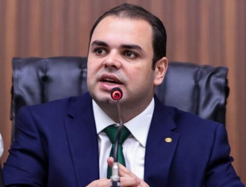 Lei de Roberto Cidade institui o Março Azul, mês de conscientização sobre o câncer colorretal no Amazonas