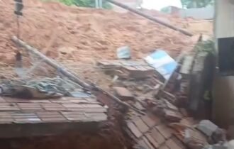 casa-desaba-no-bairro-novo-isr