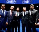 omar-aziz-celebra-no-senado-av