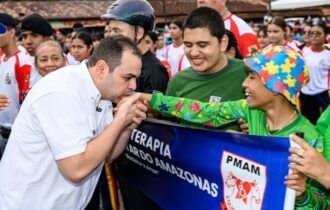 Durante celebração dos 189 anos da PMAM, governador interino Roberto Cidade destaca mais de R$ 1 bilhão em investimentos na segurança pública