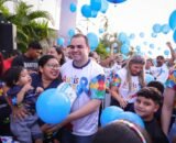 Roberto Cidade abre programação oficial do Abril Azul no Legislativo Estadual com iluminação especial