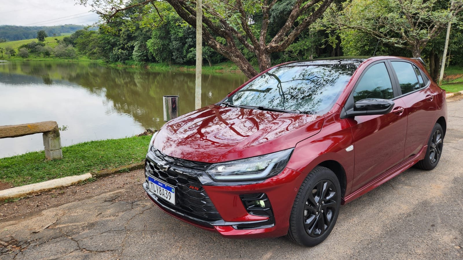 chevrolet-onix-2026-evolui-e-ganha-espaco-no-mercado-sergio-dias-17