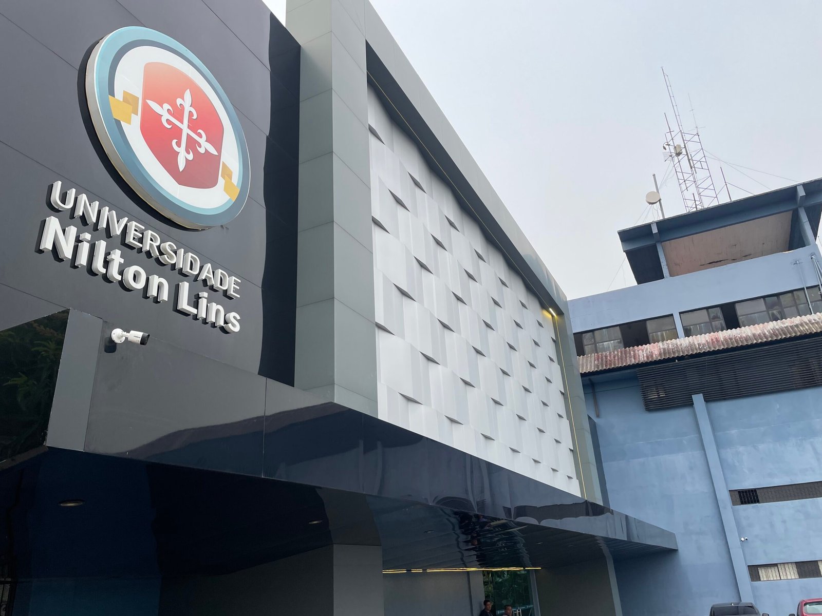 universidade-nilton-lins-divulgacao